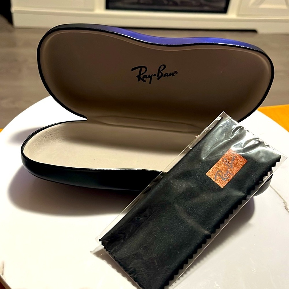 Ray-Ban Eyeglass frame case black unisex w lenses cloth, eyeglasses not included